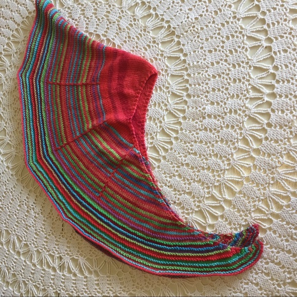 Shawl Scarf Handknit - Picture 3 of 4